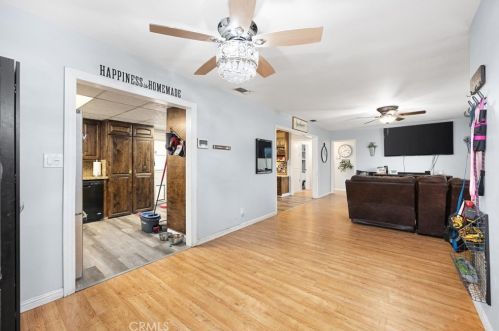 117 Loma Linda Dr, Bakersfield CA 93305-2926 exterior