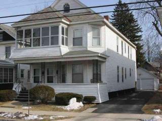 1094 Baker Ave, Schenectady NY  12309-5104 exterior