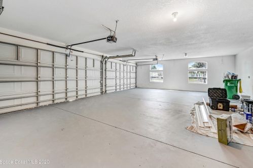 5217 Royal Paddock Way, Merritt Island FL 32953-7543 exterior