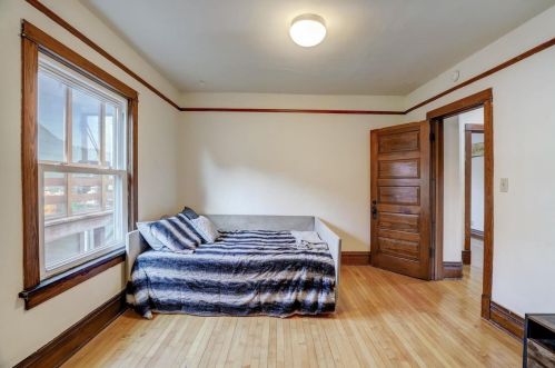 123 Randall Ave, Madison WI  53715-1341 exterior