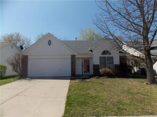 10705 Pimlico Cir, Indianapolis IN  46280-1166 exterior