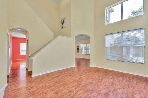 10246 Evergreen Hill Dr, Tampa FL 33647-2944 exterior