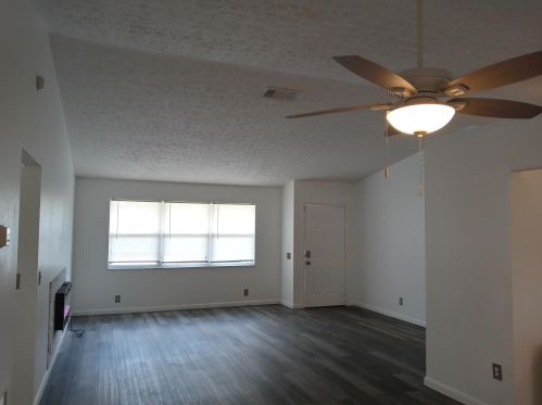 8604 Salerno Rd, Fort Pierce FL  34951-1356 exterior