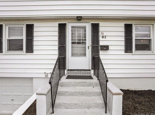 76 Stuart Ave, Norwalk, CT 06850-3532