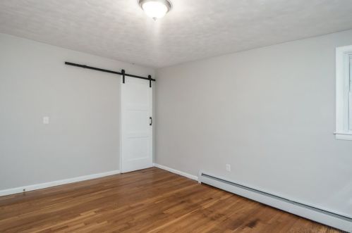 65 Flagg St, Worcester MA  01602-1452 exterior