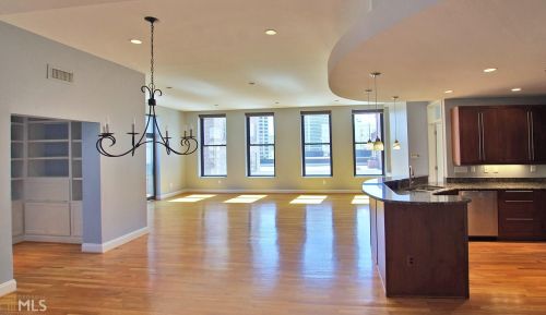 90 Fairlie St, Atlanta, GA 30303-2139