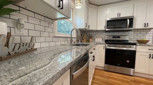 15 Ernest Ave, Worcester MA 01604-2326 exterior