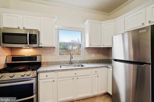 1526 Gales St, Washington DC 20002-4521 exterior