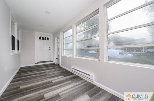 2124 Ludlow St, Rahway NJ 07065-3612 exterior