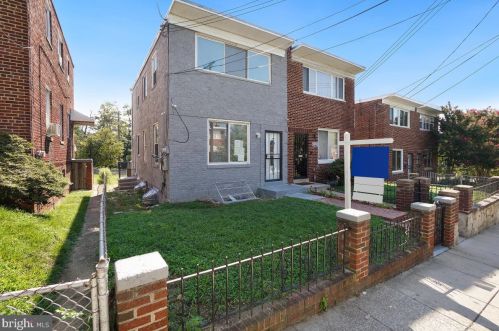 1572 41st St, Washington DC 20007-4939 exterior