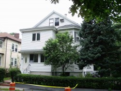 107 Elliot St, Newton, MA 02461-1629