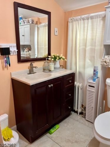 201 24th St, Paterson NJ 07514-2128 exterior