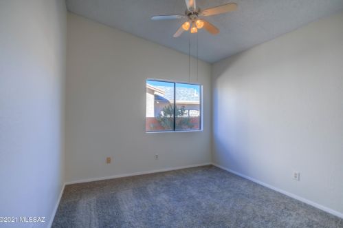 5125 Condor Dr, Tucson AZ 85742-9405 exterior