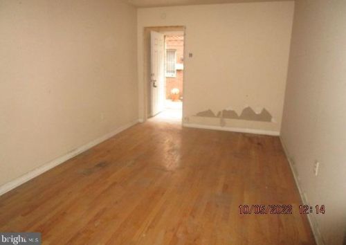 1171 Darien St, Philadelphia PA  19147-5136 exterior