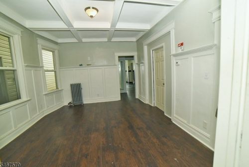 218 3rd St, Newark NJ  07107-2211 exterior