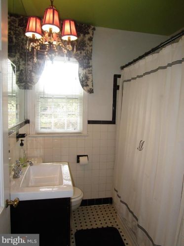 925 Columbus St, Alexandria VA 22314-1611 exterior