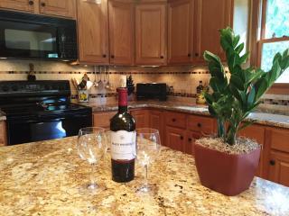 6483 Pebblecreek Dr, Cleveland OH  44131-3229 exterior