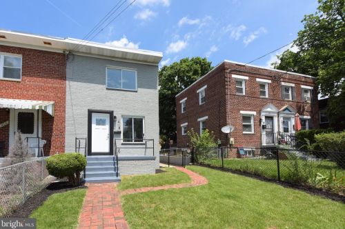 418 Brandywine St, Washington DC  20032-3653 exterior