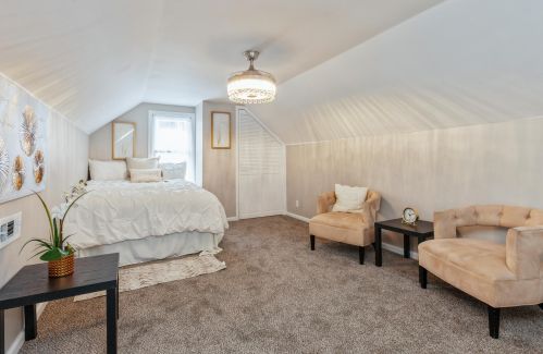 4894 62nd St, Milwaukee WI  53218-4113 exterior