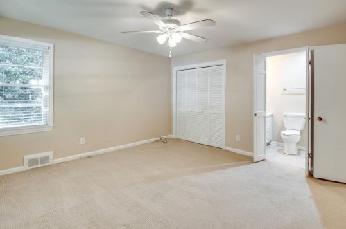 1711 Walker St, Gainesville GA 30504-5922 exterior