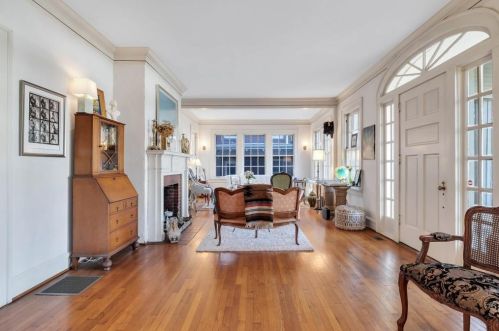 1349 Briarcliff Rd, Atlanta GA  30306-2213 exterior