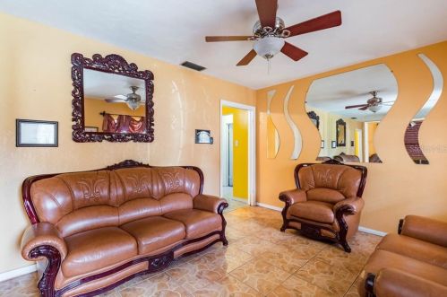 1918 Shadowlawn Ave, Tampa FL 33610-5151 exterior