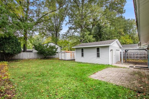 2503 Cimarron Dr, Kalamazoo MI  49004-1031 exterior