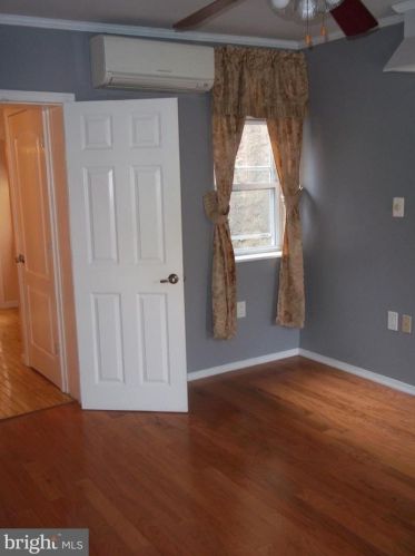 1235 2nd St, Philadelphia PA 19122-3324 exterior