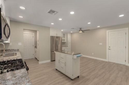 13001 29th Pl, Phoenix AZ  85032-6511 exterior