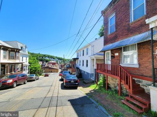 323 Race St, Primrose PA 17901-2332 exterior