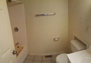 2479 6th St, Milwaukee WI  53212-2705 exterior