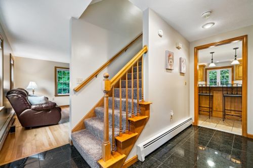 3 Arrowhead Dr, Concord NH  03304-5013 exterior