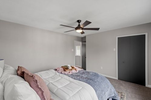 463 Edith St, Pittsburgh PA 15211-1148 exterior