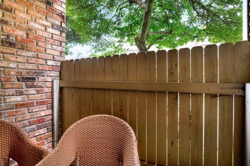 5325 Bent Tree Forest Dr, Dallas TX 75248-3477 exterior