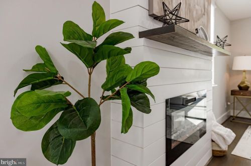 439 Newcomb St, Washington DC  20032-2650 exterior