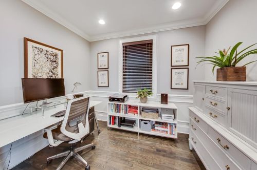 3216 Albany Ave, Chicago IL 60618-5702 exterior