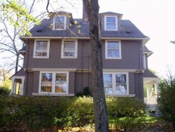 34 Erie Ave, Newton, MA 02461-1514