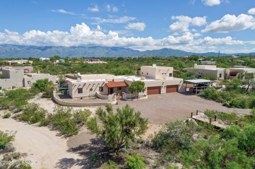 10635 Pinal Vis, Tucson AZ  85730-1539 exterior