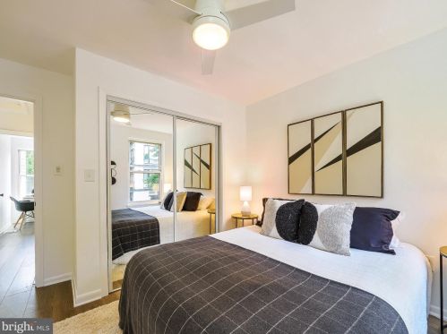 780 Lamont St, Washington DC  20010-1527 exterior