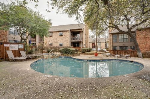 15221 Berry Trail Ct, Dallas TX 75248-4905 exterior