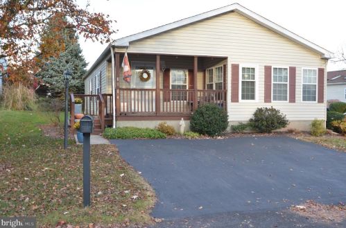 104 Carver Ln, Limerick, PA 19468-1454