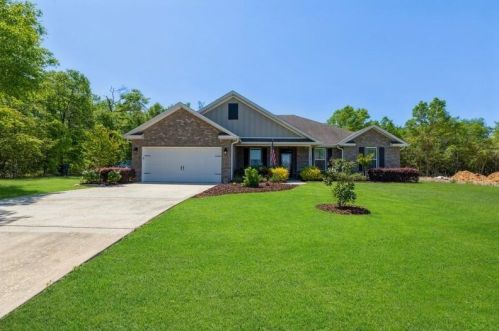 100 Magnolia Lake Dr, Defuniak Springs, FL 32433