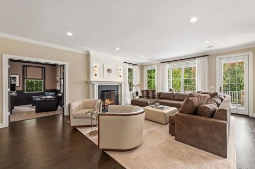 5 Dellwood Farm Way, Armonk NY 10504-1249 exterior