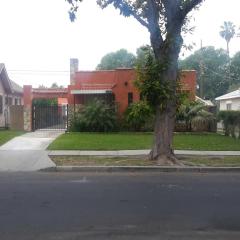 5121 7th Ave, Los Angeles CA  90043-4842 exterior