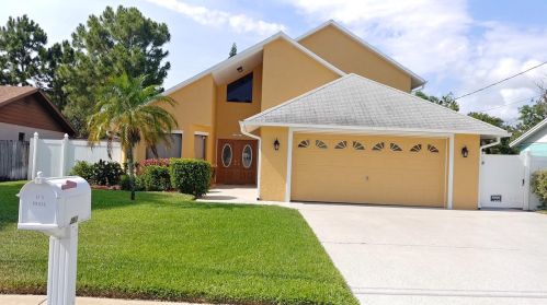 3911 Elmwood Ter, Tampa FL  33616-2307 exterior