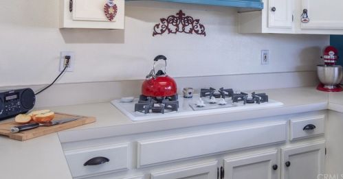 423 Cienaga Dr, Fullerton CA 92835-1103 exterior