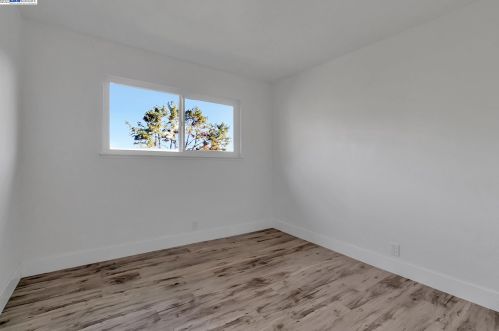 2850 Madeira Way, Concord CA  94523-2023 exterior