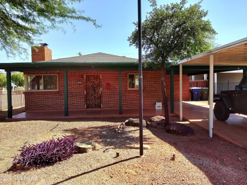 2946 Adams St, Tucson, AZ 85716-3536