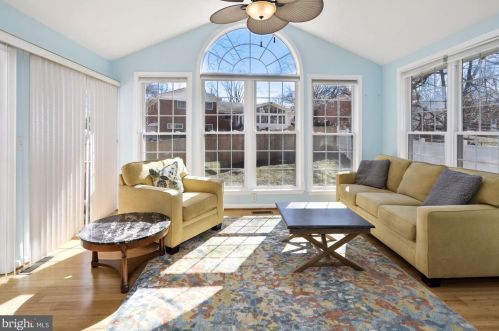 11127 Luttrell Ln, Silver Spring MD 20902-3556 exterior