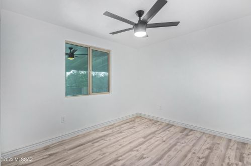 4121 Mars St, Tucson AZ 85741-1872 exterior